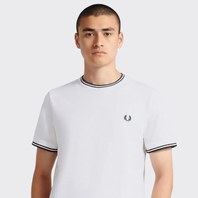 01598 Fred Perry Twin Tipped T-Shirt