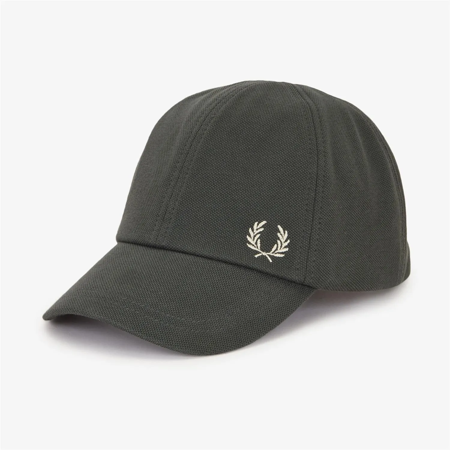 03776 Fred Perry Pique Classic Cap